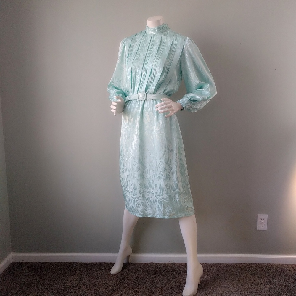 Vtg Mint Green Silky Brocade Sexy Secretary Dress - Picture 2 of 6